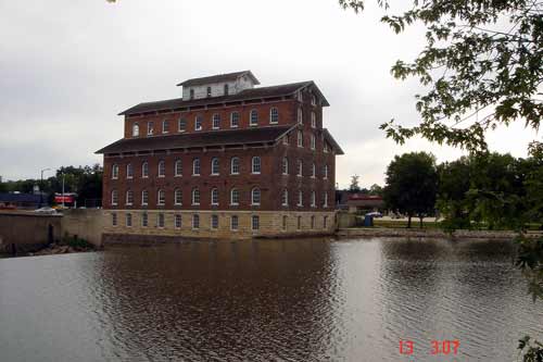 old mill, Independence IA